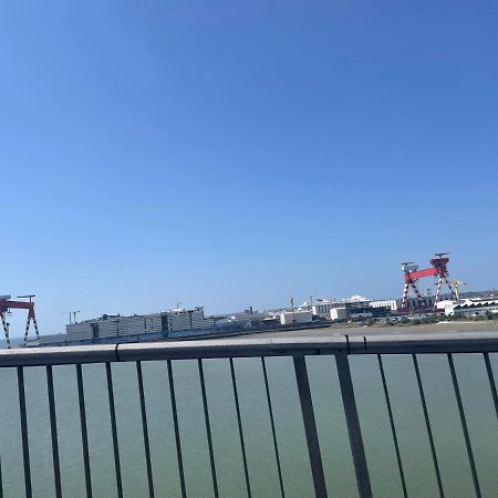 Studio Cosy Avec Terrasse, Proche Chantiers Et Airbus 생나제르 외부 사진