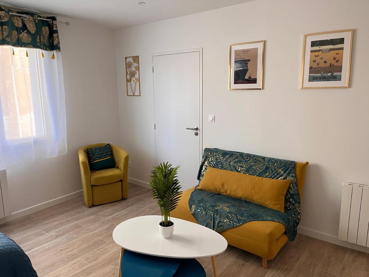 Studio Cosy Avec Terrasse, Proche Chantiers Et Airbus 생나제르 외부 사진